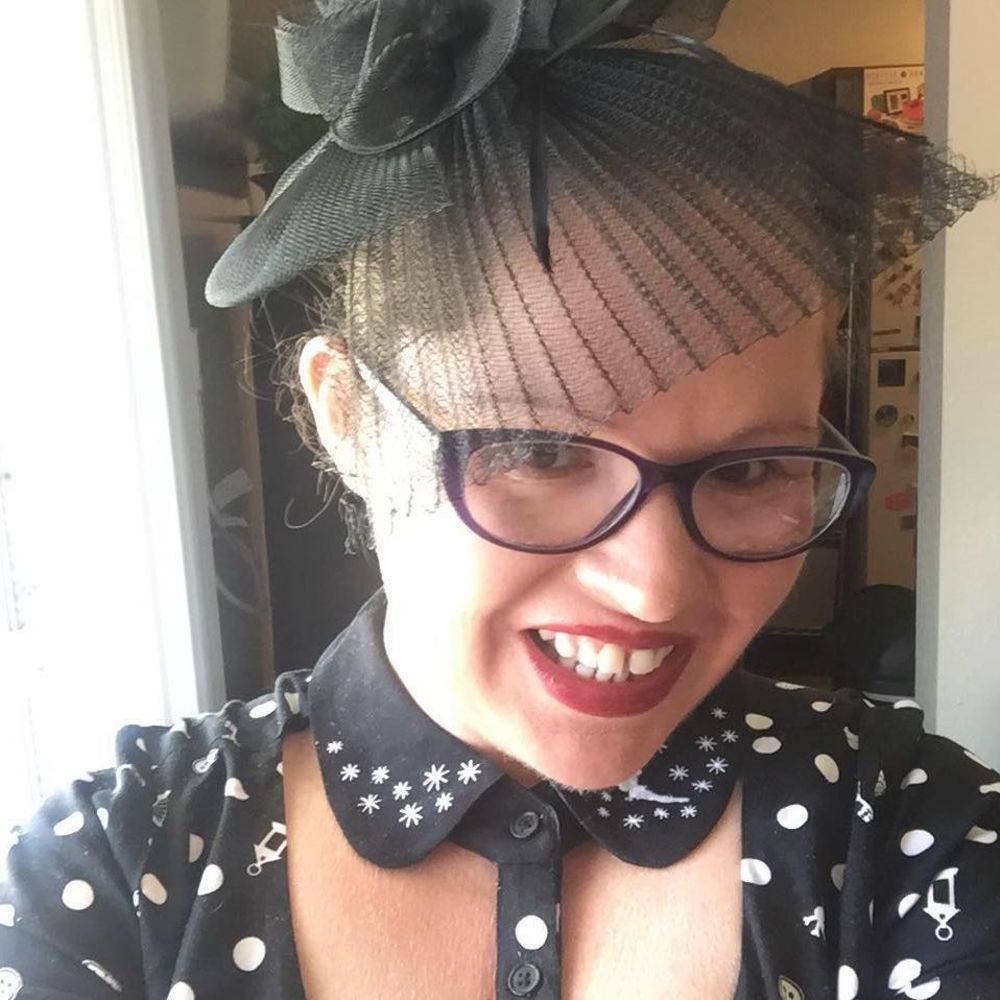 Meet your Posher, Nadia